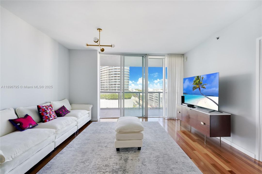 En Venta: $1,799,000 (2 camas, 2 baños, 1452 Pies cuadrados)