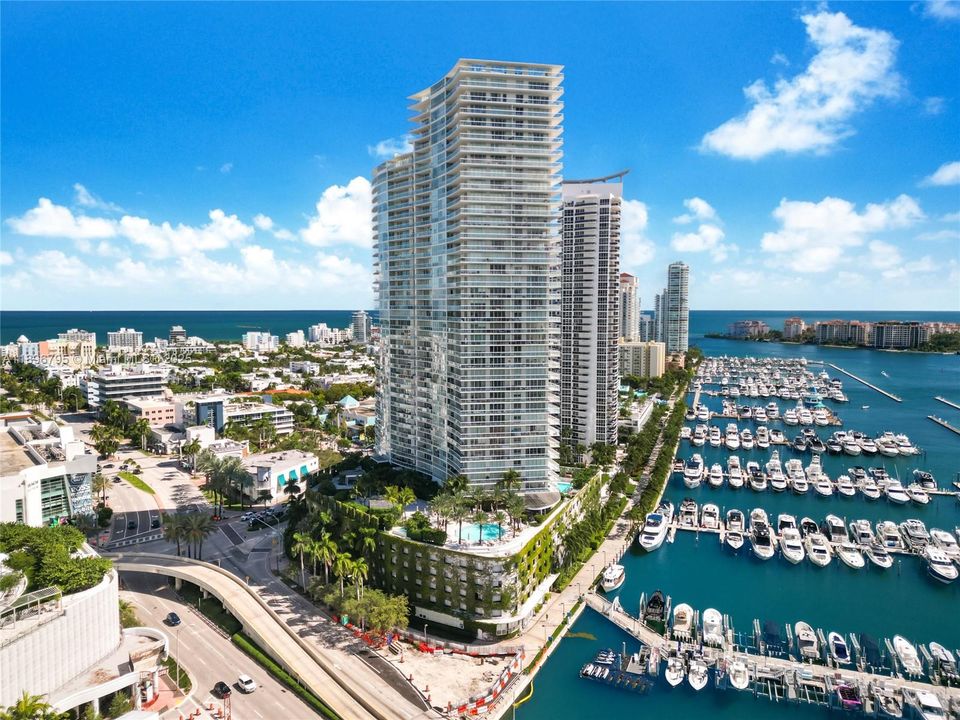 En Venta: $1,799,000 (2 camas, 2 baños, 1452 Pies cuadrados)