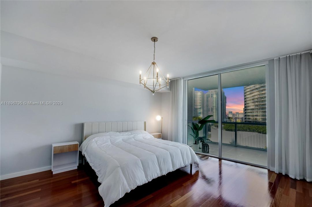 En Venta: $1,799,000 (2 camas, 2 baños, 1452 Pies cuadrados)