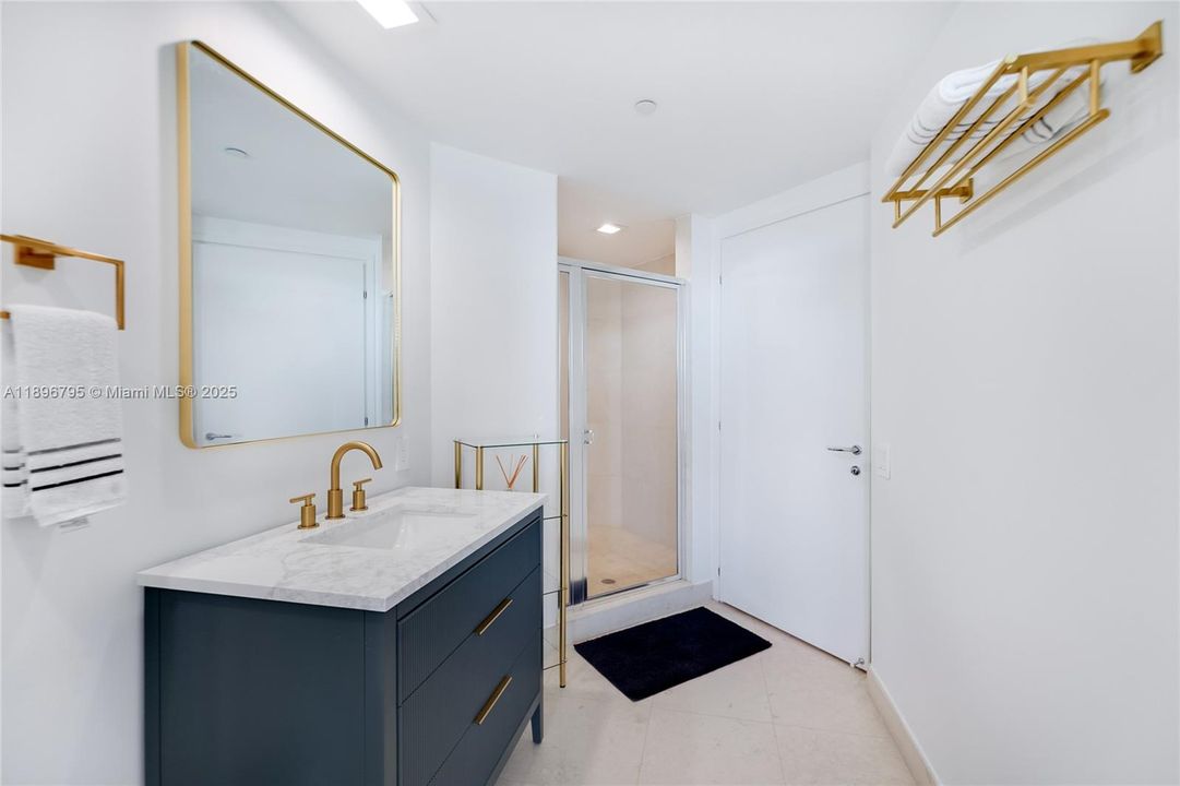 En Venta: $1,799,000 (2 camas, 2 baños, 1452 Pies cuadrados)