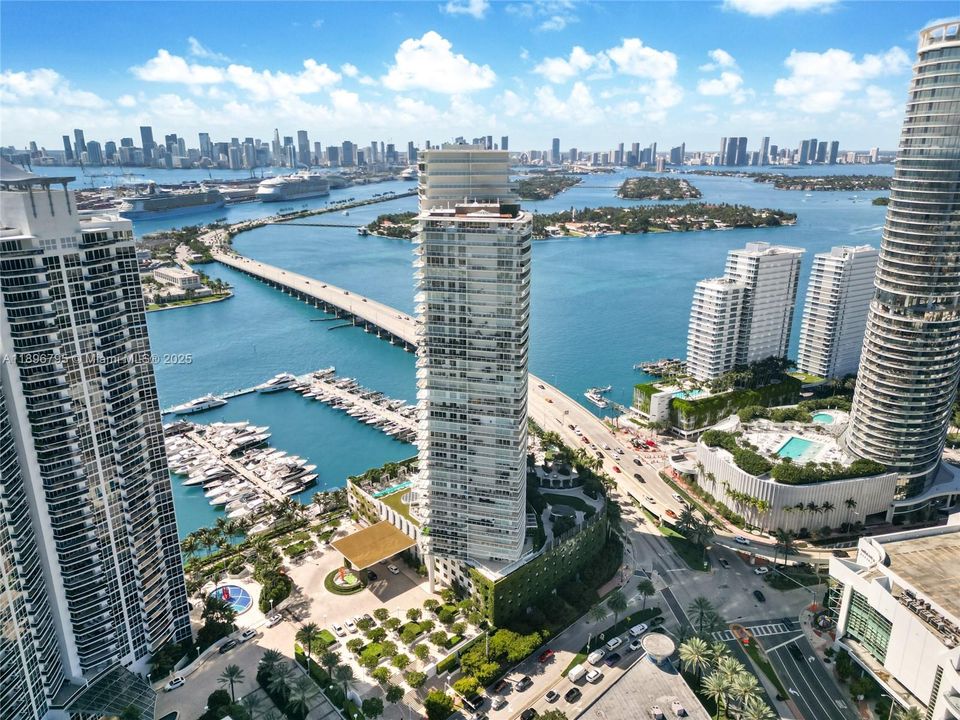 En Venta: $1,799,000 (2 camas, 2 baños, 1452 Pies cuadrados)