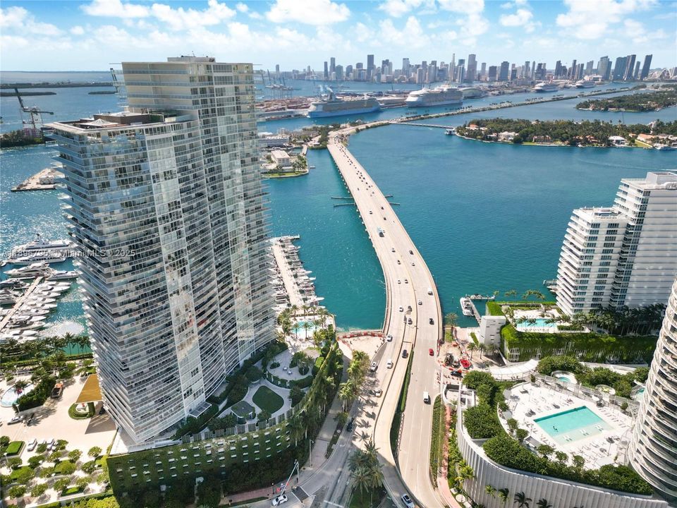 En Venta: $1,799,000 (2 camas, 2 baños, 1452 Pies cuadrados)