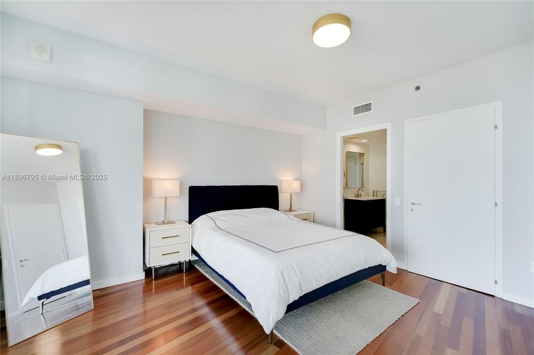 En Venta: $1,799,000 (2 camas, 2 baños, 1452 Pies cuadrados)