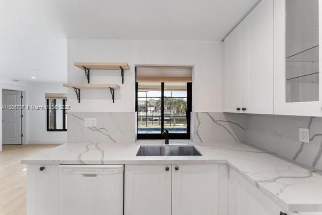 For Sale: $469,900 (3 beds, 2 baths, 1616 Square Feet)