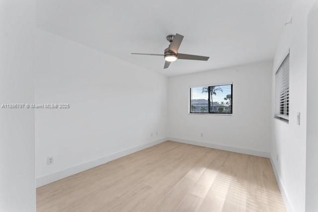 For Sale: $469,900 (3 beds, 2 baths, 1616 Square Feet)