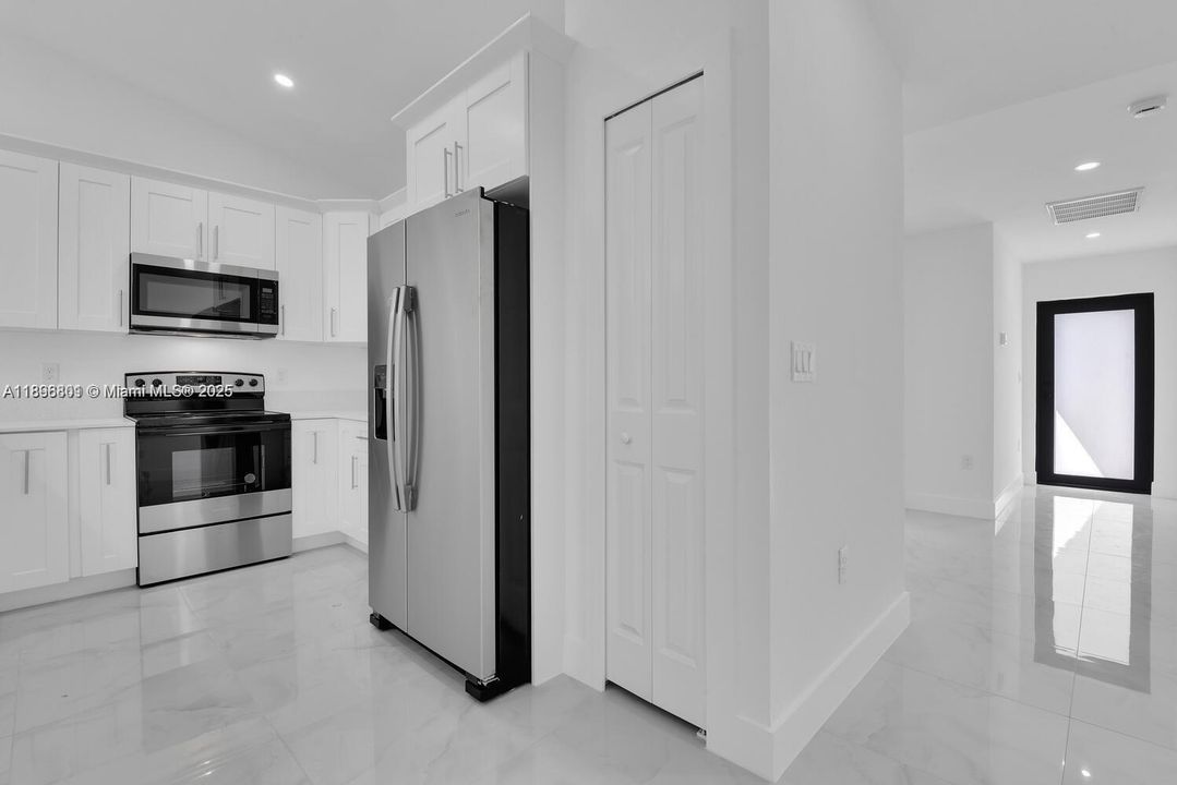 На продажу: $544,900 (0 спален, 0 ванн, 0 Квадратных фут)