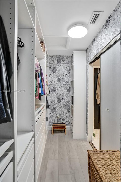 Recently Sold: $610,000 (4 beds, 2 baths, 1876 Square Feet)