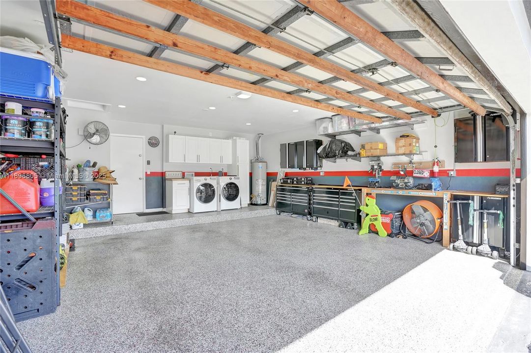 Recently Sold: $610,000 (4 beds, 2 baths, 1876 Square Feet)