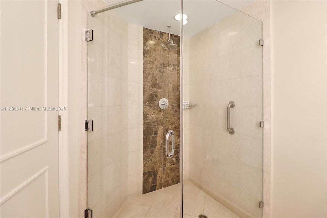 На продажу: $465,000 (1 спален, 2 ванн, 1028 Квадратных фут)