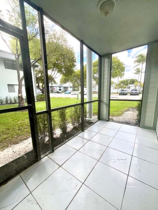 TRANQUIL SREENED PORCH AREA