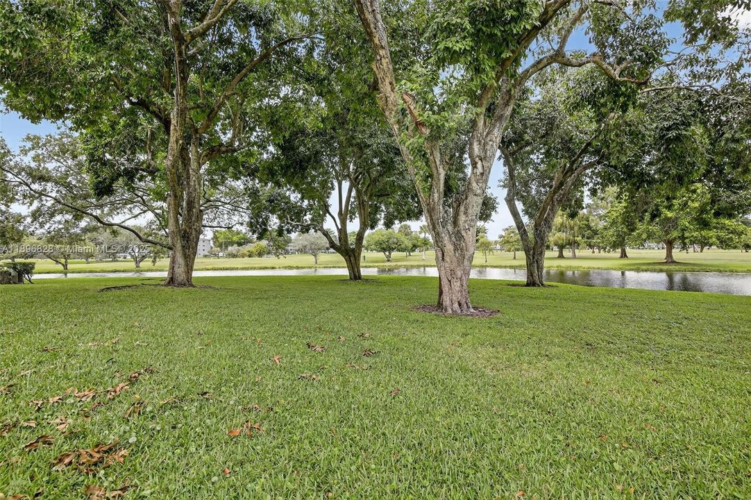 Vendido Recientemente: $179,900 (2 camas, 2 baños, 1166 Pies cuadrados)