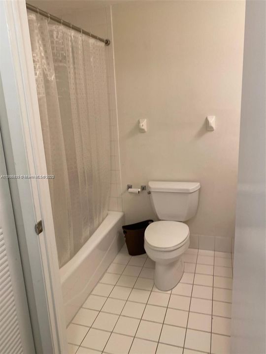 For Rent: $2,500 (1 beds, 1 baths, 640 Square Feet)