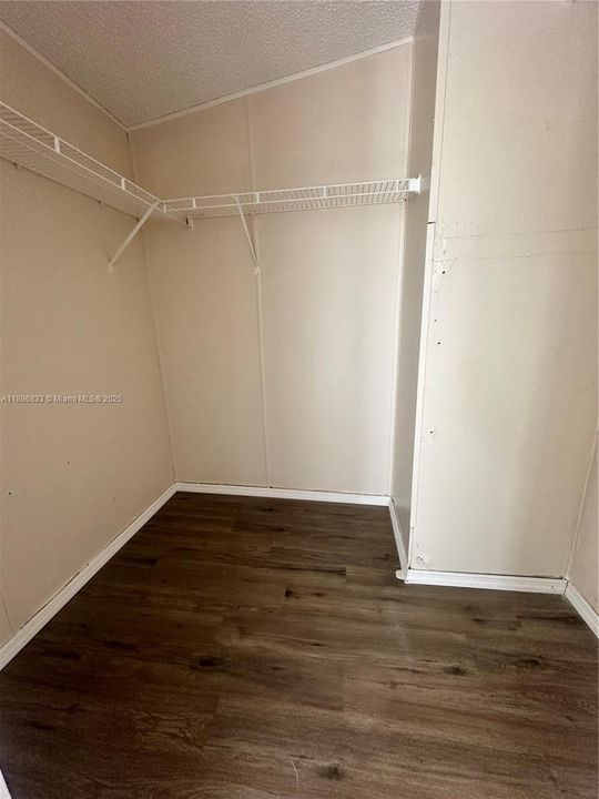 En Renta: $2,250 (3 camas, 2 baños, 1092 Pies cuadrados)