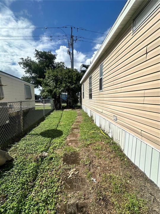 En Renta: $2,250 (3 camas, 2 baños, 1092 Pies cuadrados)