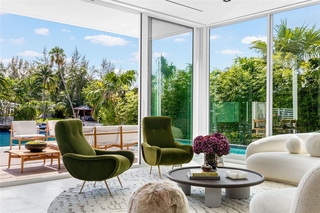 En Venta: $8,799,000 (4 camas, 4 baños, 4761 Pies cuadrados)