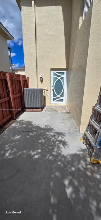 For Sale: $429,000 (3 beds, 2 baths, 1328 Square Feet)