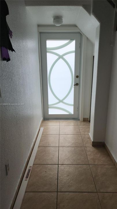 For Sale: $429,000 (3 beds, 2 baths, 1328 Square Feet)