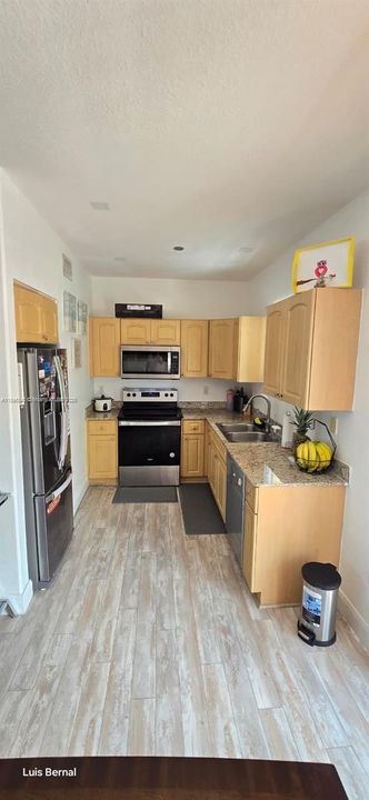 For Sale: $429,000 (3 beds, 2 baths, 1328 Square Feet)