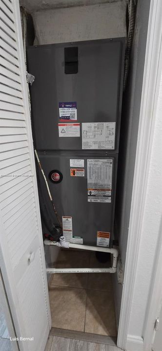 For Sale: $429,000 (3 beds, 2 baths, 1328 Square Feet)