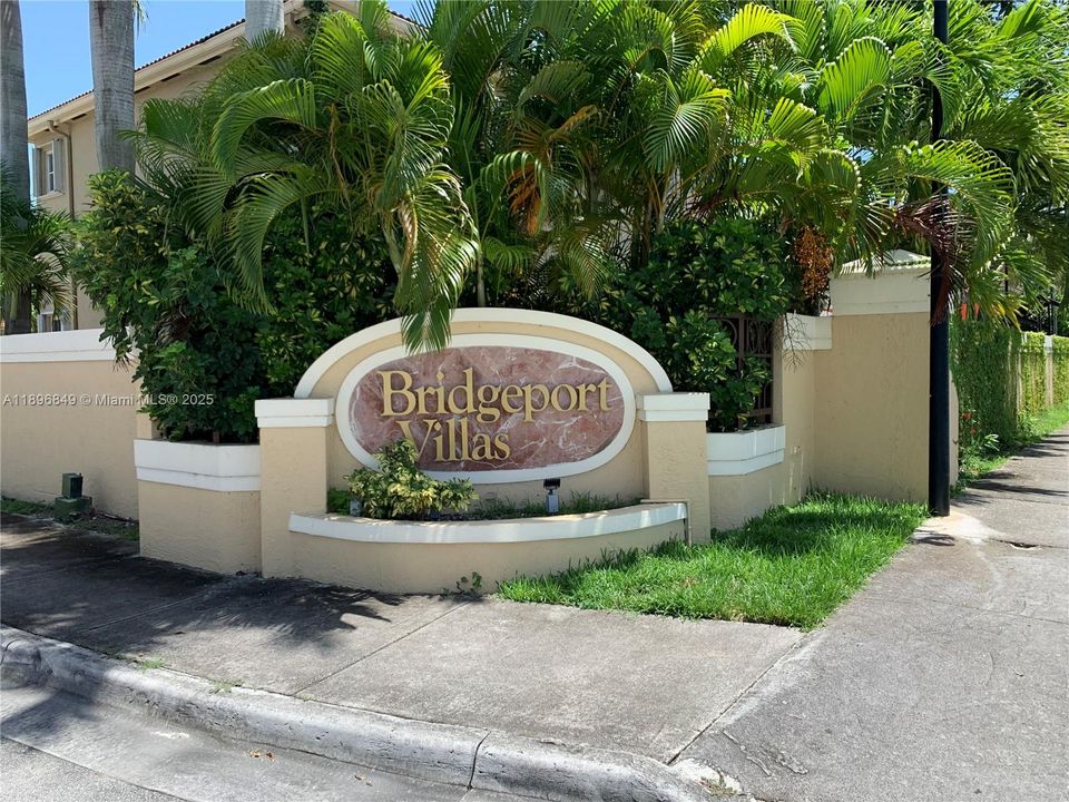 For Rent: $3,500 (3 beds, 2 baths, 1466 Square Feet)