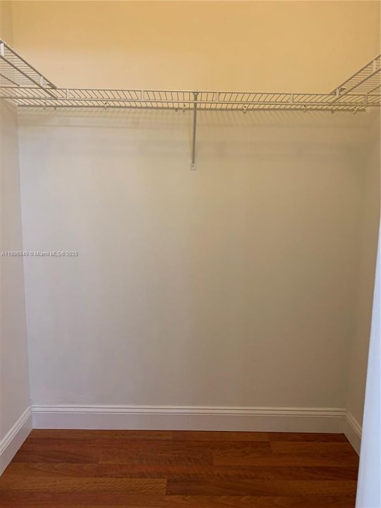 For Rent: $3,500 (3 beds, 2 baths, 1466 Square Feet)