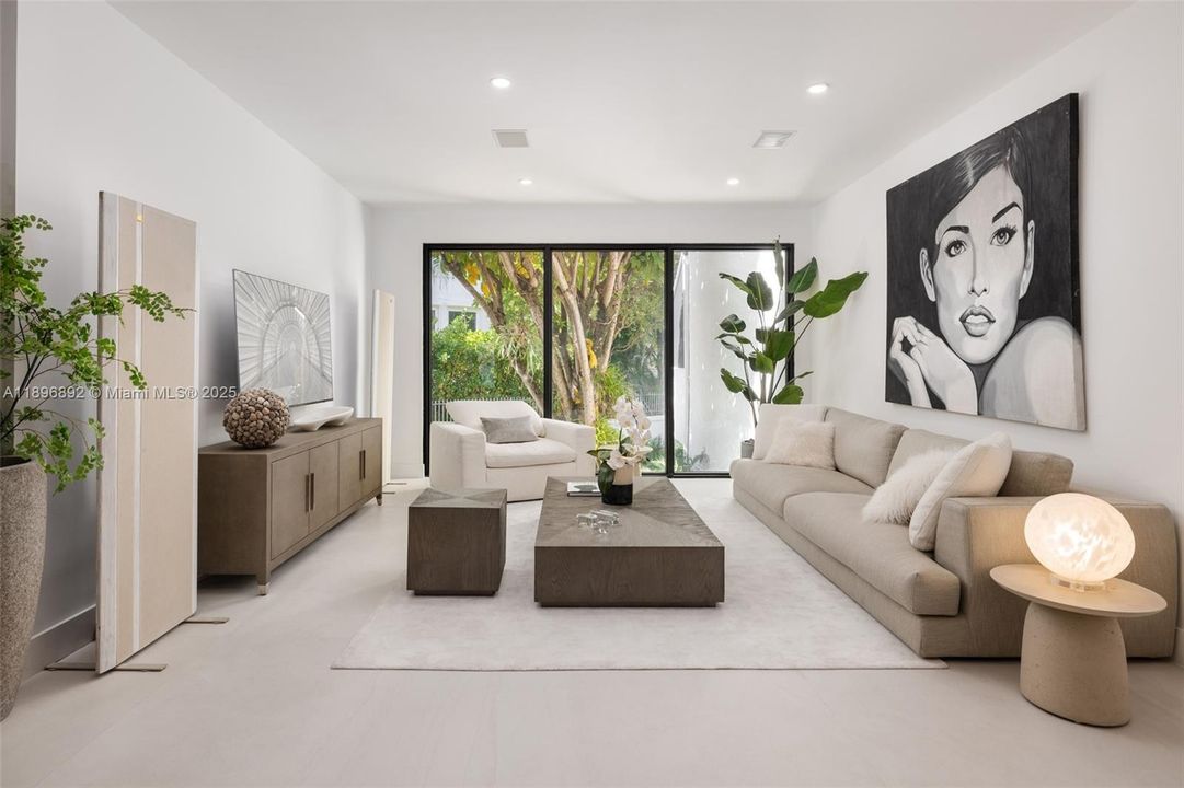 待售: $3,495,000 (4 贝兹, 4 浴室, 3725 平方英尺)