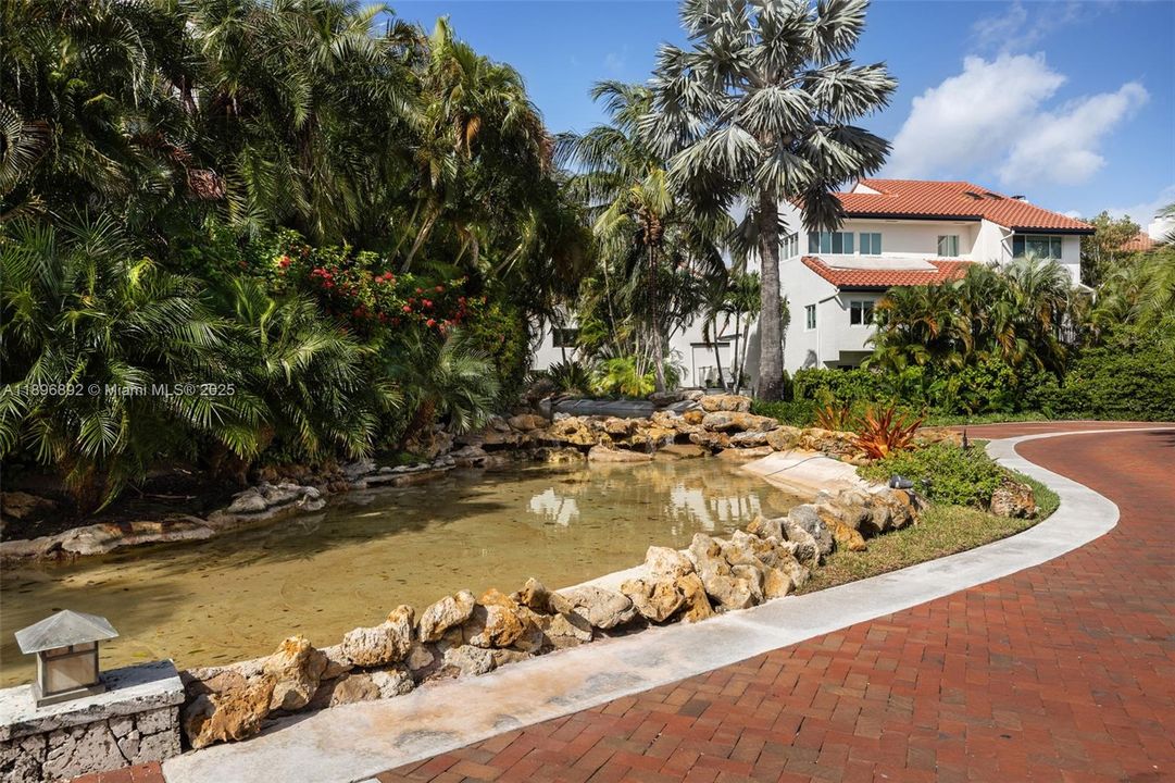 待售: $3,495,000 (4 贝兹, 4 浴室, 3725 平方英尺)