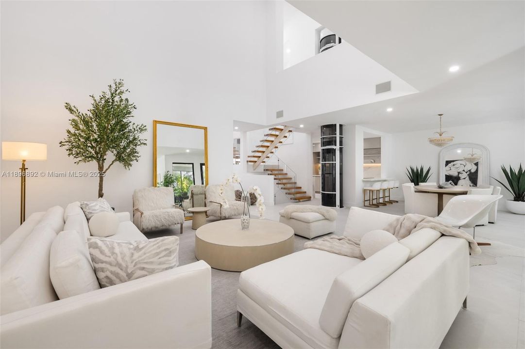 待售: $3,495,000 (4 贝兹, 4 浴室, 3725 平方英尺)