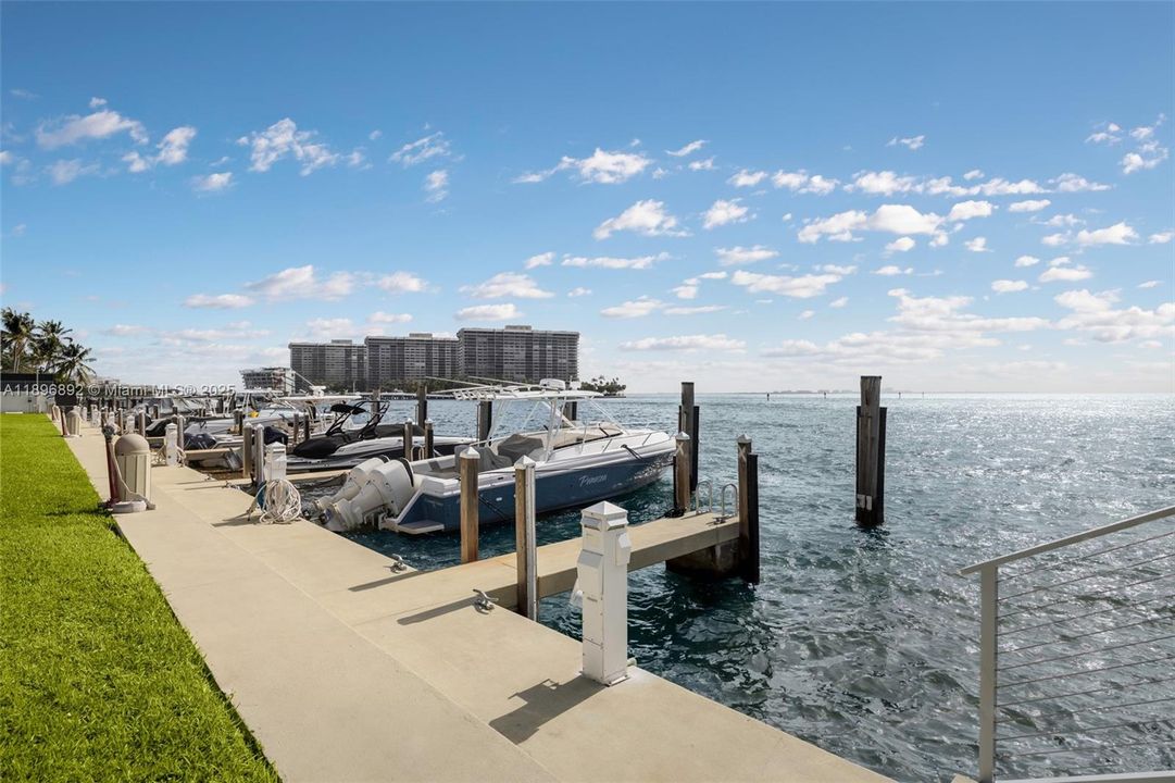 待售: $3,495,000 (4 贝兹, 4 浴室, 3725 平方英尺)