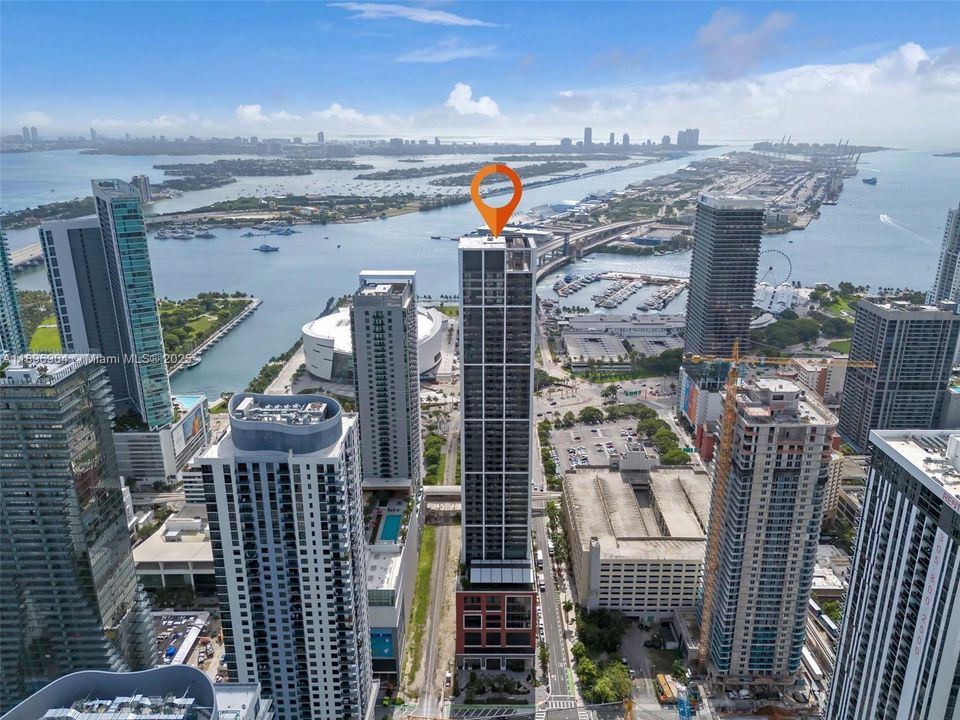 For Sale: $615,000 (1 beds, 1 baths, 540 Square Feet)