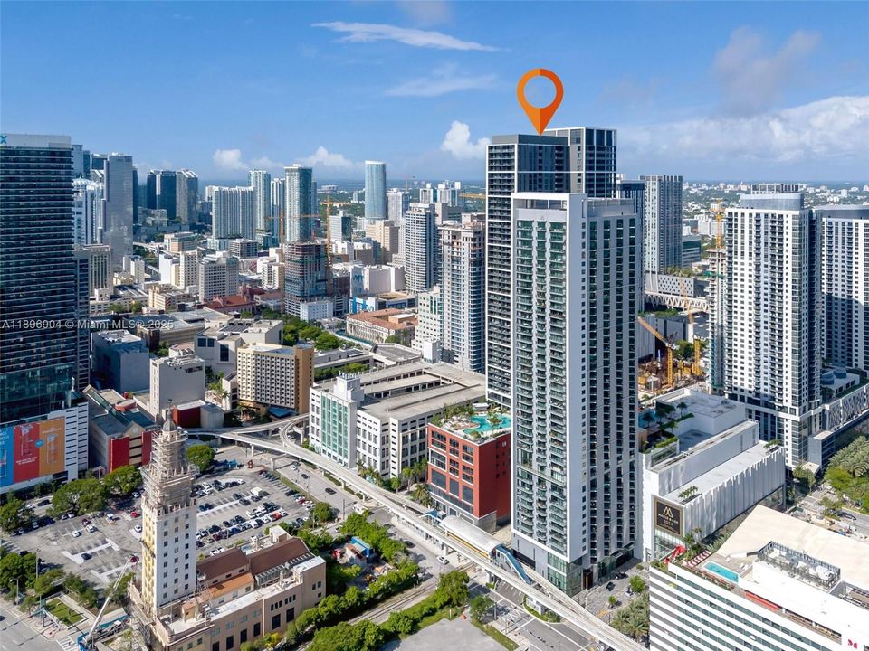 For Sale: $615,000 (1 beds, 1 baths, 540 Square Feet)