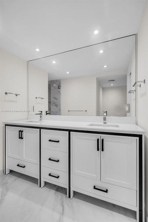 На продажу: $819,000 (1 спален, 1 ванн, 895 Квадратных фут)