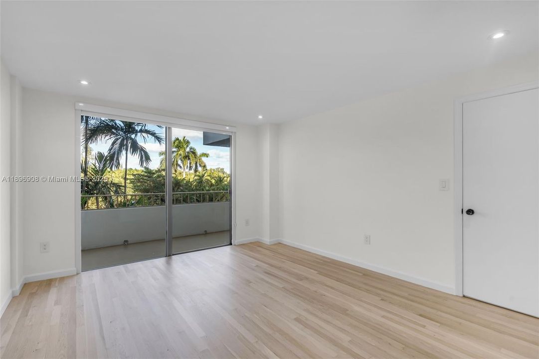 На продажу: $819,000 (1 спален, 1 ванн, 895 Квадратных фут)