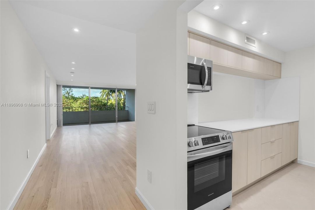 На продажу: $819,000 (1 спален, 1 ванн, 895 Квадратных фут)