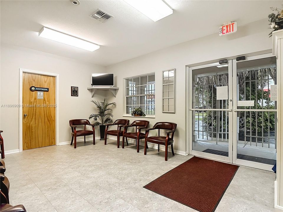 待售: $799,900 (0 贝兹, 0 浴室, 0 平方英尺)