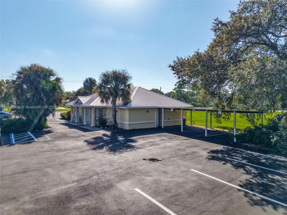 待售: $799,900 (0 贝兹, 0 浴室, 0 平方英尺)