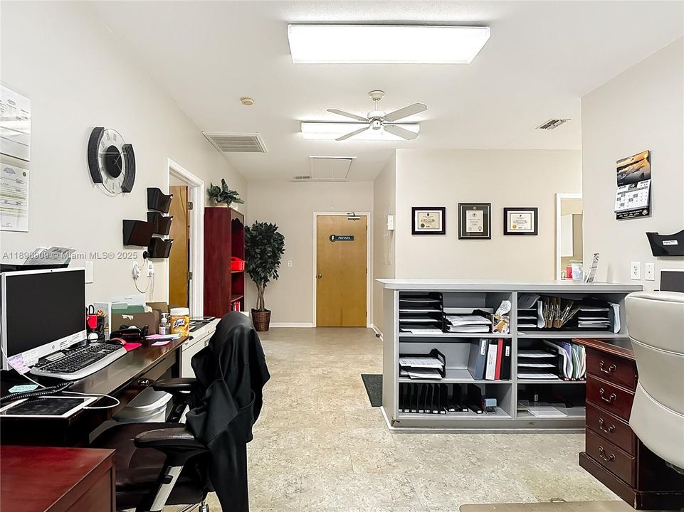 待售: $799,900 (0 贝兹, 0 浴室, 0 平方英尺)