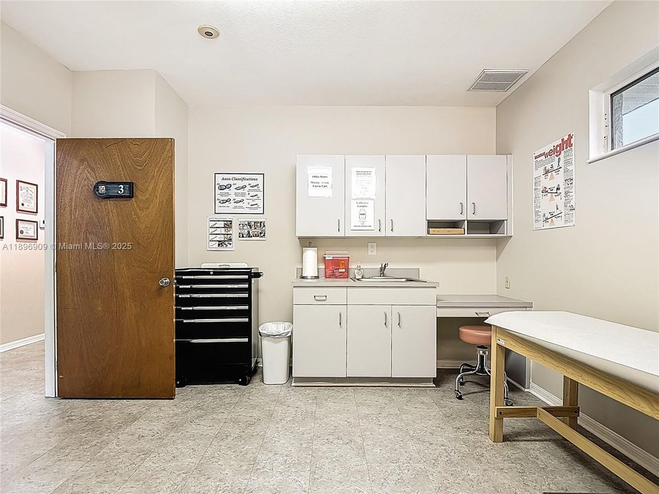 待售: $799,900 (0 贝兹, 0 浴室, 0 平方英尺)