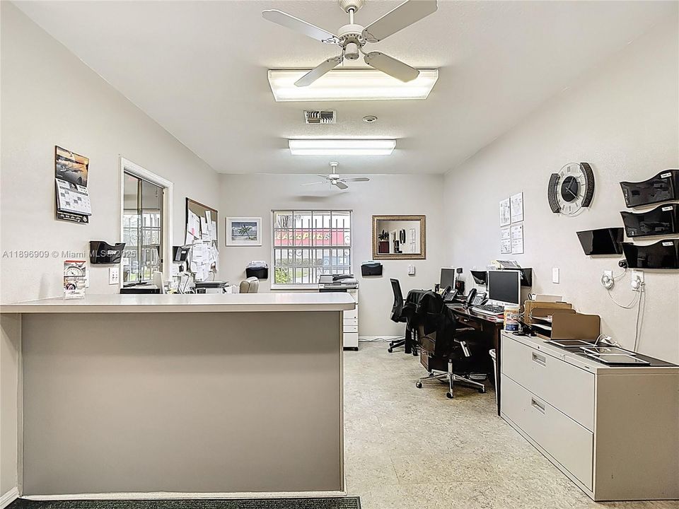 待售: $799,900 (0 贝兹, 0 浴室, 0 平方英尺)