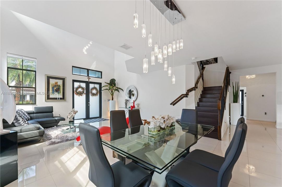 For Sale: $1,398,000 (5 beds, 4 baths, 3261 Square Feet)