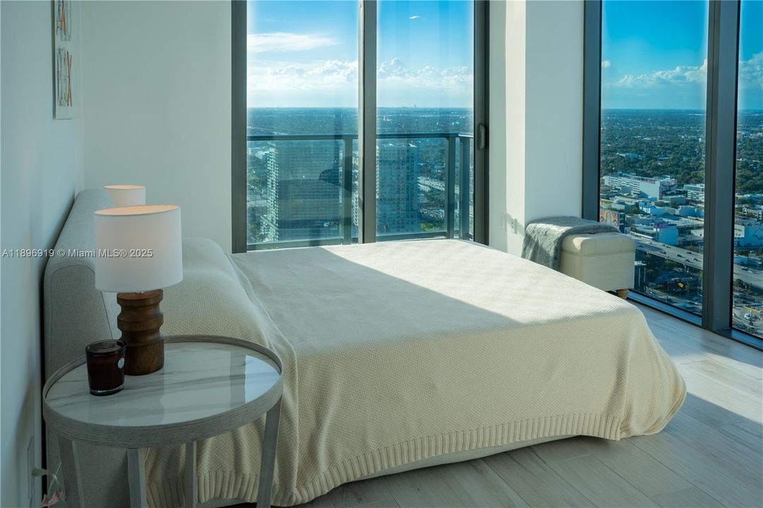 待售: $3,999,000 (4 贝兹, 4 浴室, 2887 平方英尺)