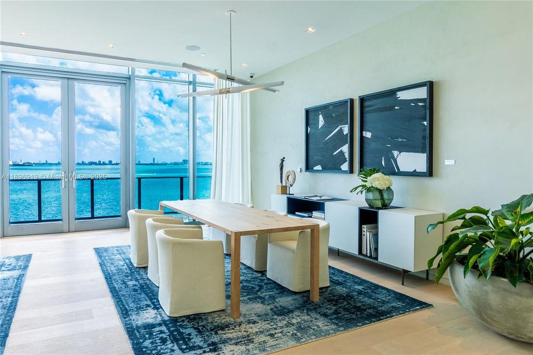 待售: $3,999,000 (4 贝兹, 4 浴室, 2887 平方英尺)