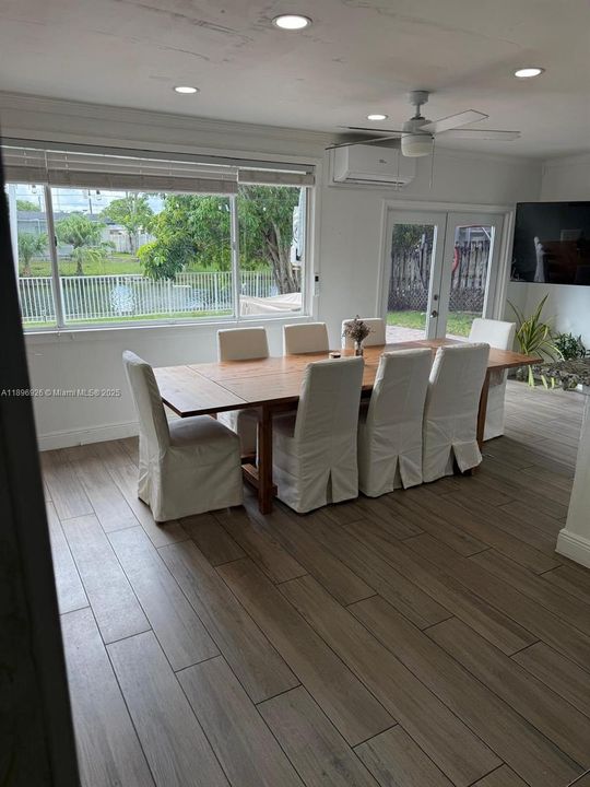 En Venta: $505,000 (3 camas, 2 baños, 1537 Pies cuadrados)