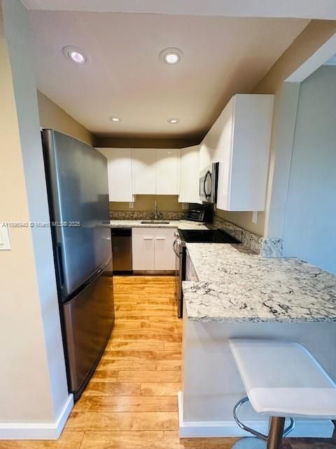 最近售出: $198,765 (1 贝兹, 1 浴室, 600 平方英尺)