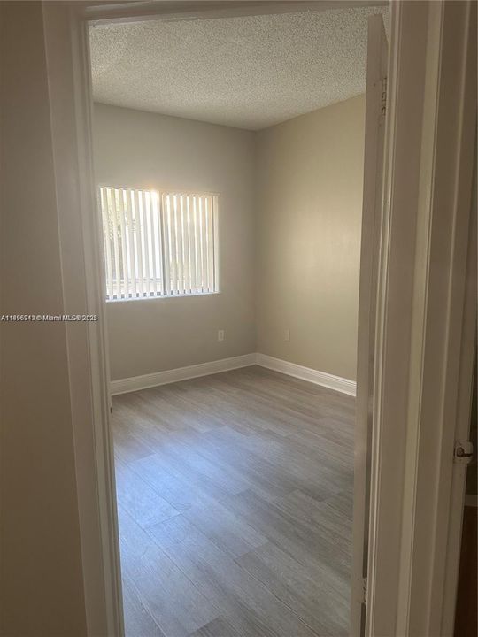 Recently Rented: $2,100 (2 beds, 2 baths, 858 Square Feet)