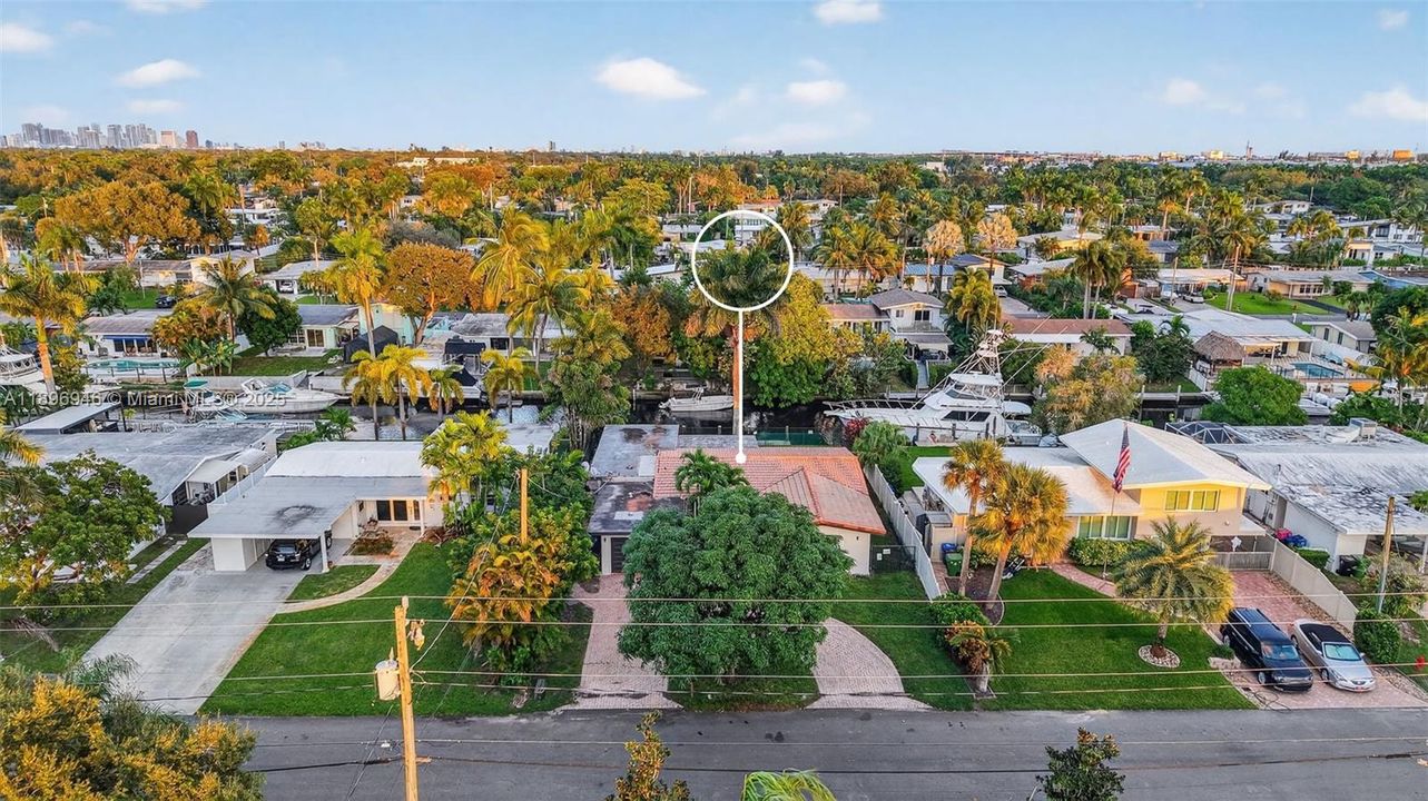 待售: $950,000 (4 贝兹, 3 浴室, 1928 平方英尺)