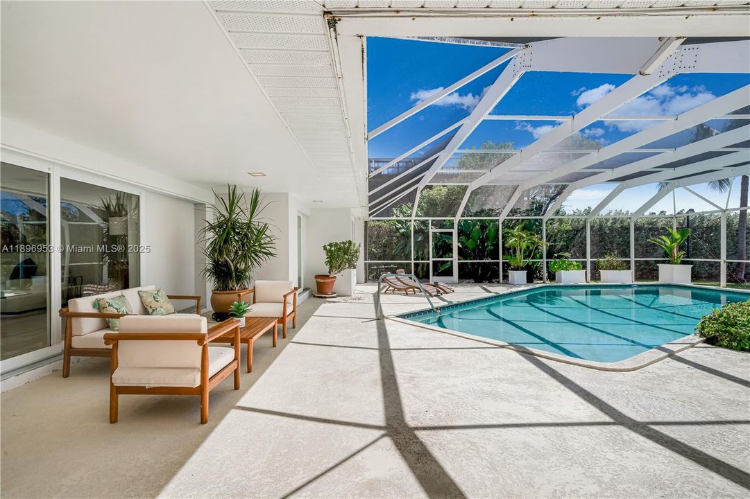 For Sale: $19,500,000 (5 beds, 5 baths, 3620 Square Feet)