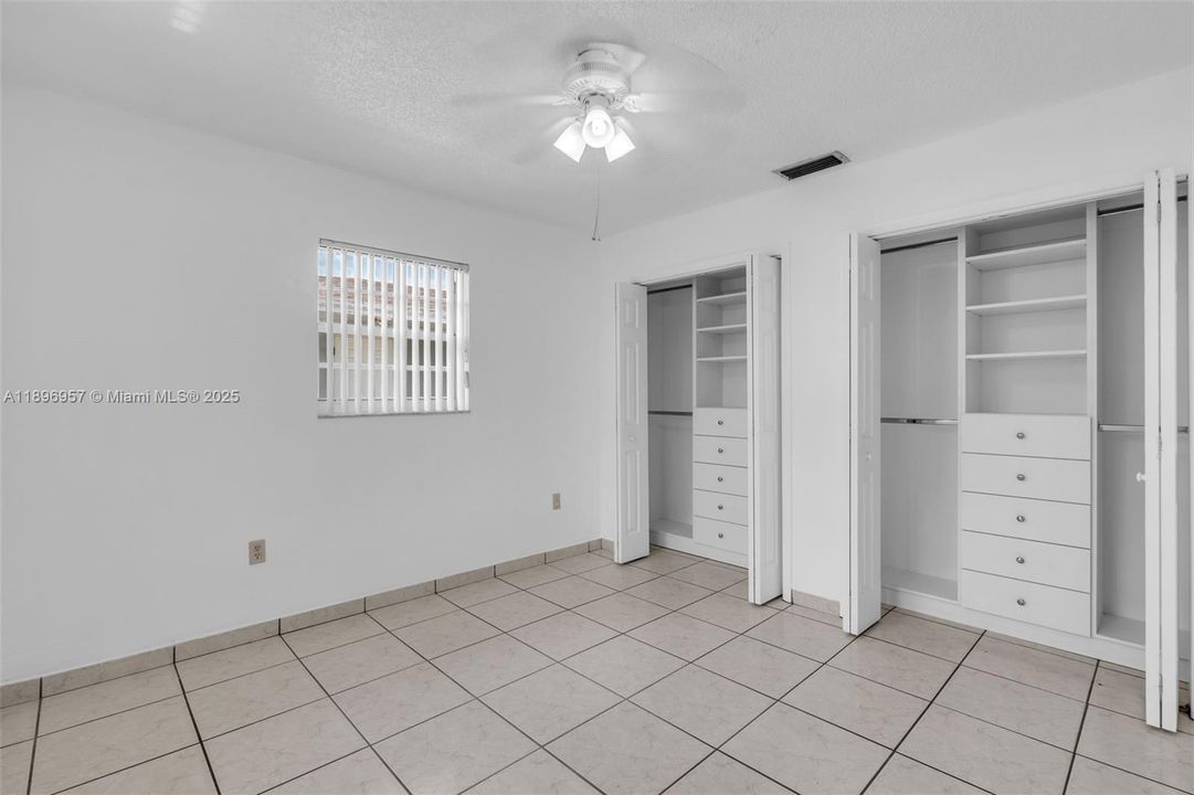 For Rent: $2,500 (2 beds, 1 baths, 1740 Square Feet)