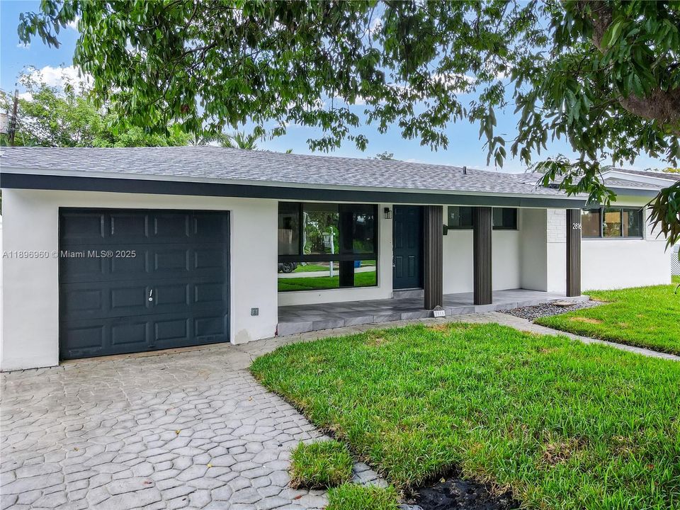 For Sale: $730,000 (3 beds, 2 baths, 1818 Square Feet)