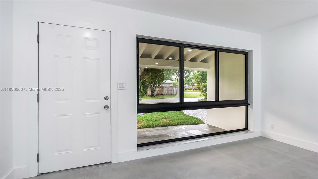 For Sale: $730,000 (3 beds, 2 baths, 1818 Square Feet)